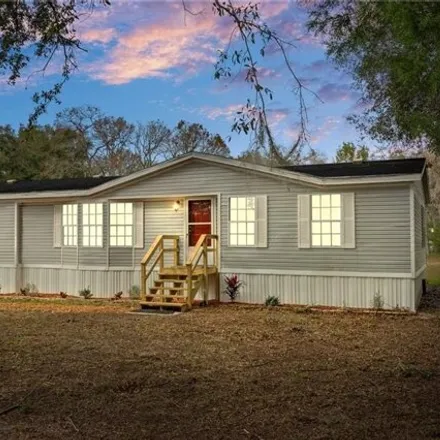 Buy this studio apartment on 6571 West Country Club Drive in Homosassa Springs, FL 34448