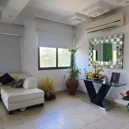 Rent this 2 bed apartment on Calle Sadler in La Boca, 0843