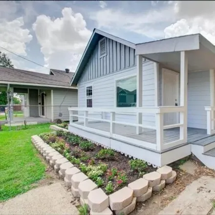 Rent this 3 bed house on 4772 Nichols Street in Houston, TX 77020