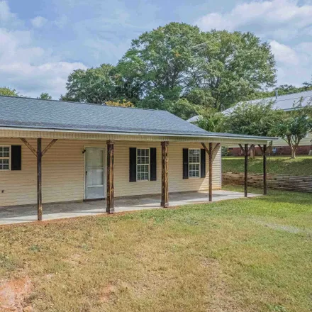Buy this 3 bed house on 339 Spring Street in Commerce, Jackson County