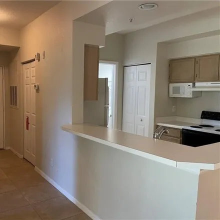 Image 3 - 4549 Saint Croix Lane, Willoughby Acres, Collier County, FL 34109, USA - Condo for rent