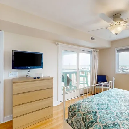 Rent this 2 bed condo on Rodanthe in NC, 27968