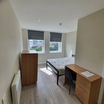 Image 6 - unnamed road, Little Germany, Bradford, United Kingdom - Apartment for rent