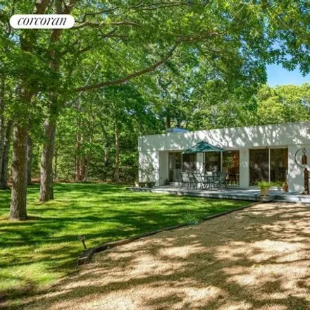 Rent this 3 bed house on 49 Diane Drive in Northwest Harbor, East Hampton