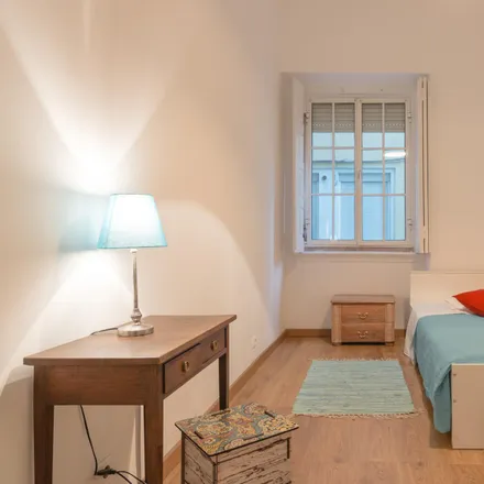 Rent this 2 bed room on Rómulo de Carvalho in Rua Sampaio Bruno, 1350-166 Lisbon