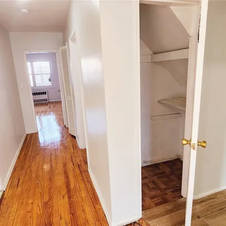 Image 7 - 1306 East 83rd Street, New York, NY 11236, USA - Apartment for rent