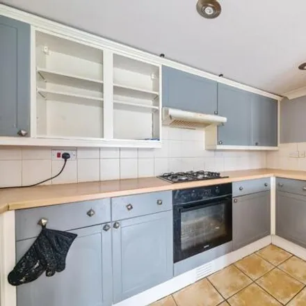Image 5 - 5 Dagmar Mews, Auckland Road East, Portsmouth, PO5 2HD, United Kingdom - Apartment for sale