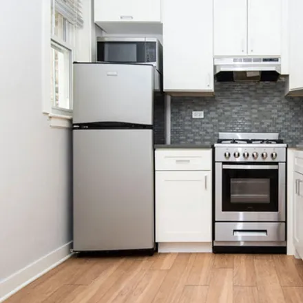 Rent this studio apartment on 426 West Barry Avenue