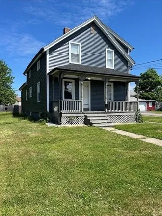Image 1 - 368 Kenyon Ave, Pawtucket, Rhode Island, 02861 - House for sale