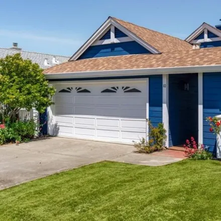 Buy this 3 bed house on 10 Jacqueline Court in Daly City, CA 94014