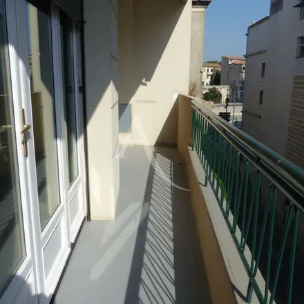Image 8 - 2 Boulevard de la Libération, 30000 Nîmes, France - Apartment for rent