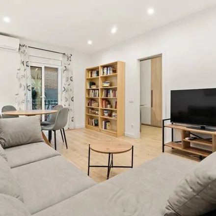 Rent this 2 bed apartment on Carrer de Villarroel in 34, 08001 Barcelona