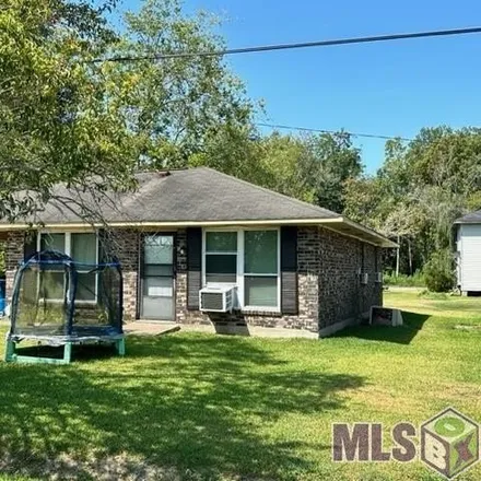 Buy this 3 bed house on 1319 Richey Street in New Roads, LA 70760