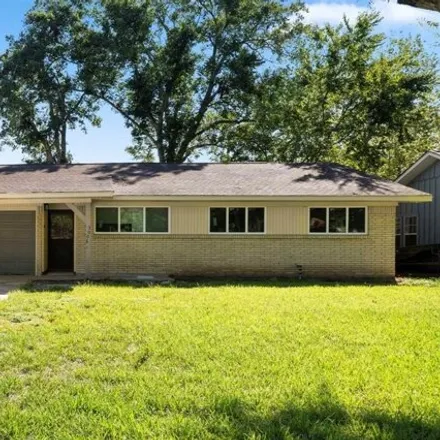 Buy this 4 bed house on 3086 Newcastle Drive in Baytown, TX 77521