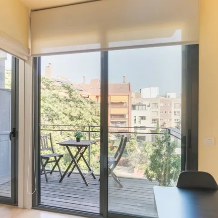 Image 4 - Carrer de Vallirana, 42, 08006 Barcelona, Spain - Apartment for rent