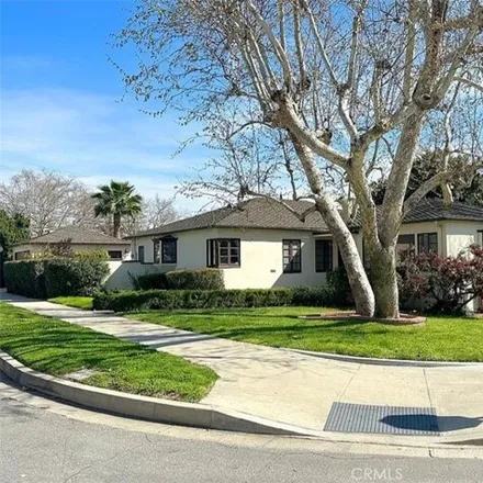 Rent this 3 bed house on 892 Glenwood Road in Glendale, CA 91202