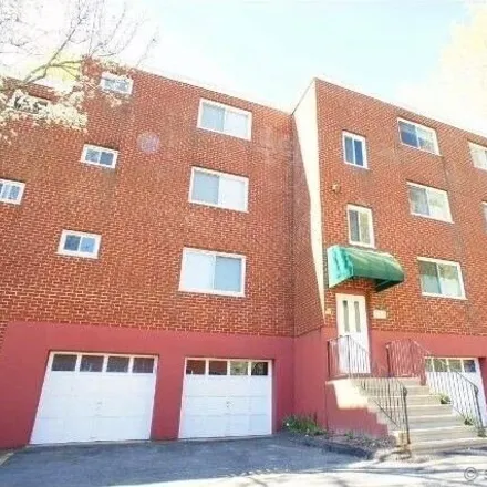 Buy this 1 bed condo on 18 Dover Street in Norwalk, CT 06850