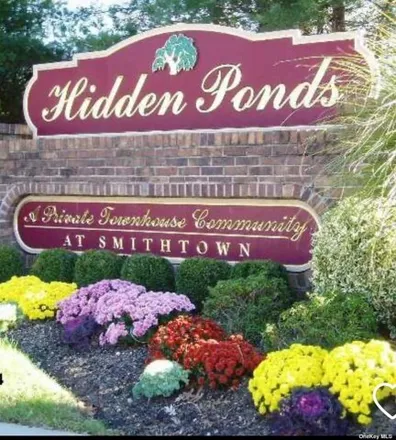 Image 1 - 33 West Pond Court, Hauppauge, Smithtown, NY 11787, USA - Condo for sale