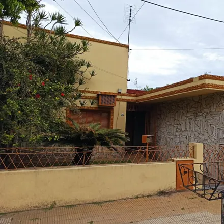 Buy this studio house on Sommer in Altos de Casanova, B1754 HHD Isidro Casanova
