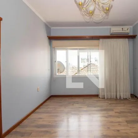 Buy this 3 bed apartment on Vitrine in Avenida Benjamin Constant, São João