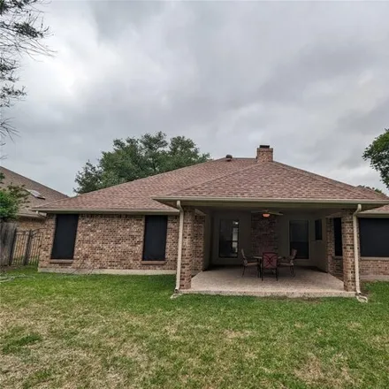 Image 4 - 148 Sunny Meadows Drive, Burleson, TX 76028, USA - House for sale