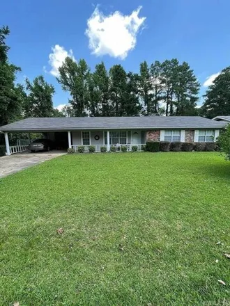 Buy this 3 bed house on 1546 Welch Street in Fordyce, AR 71742