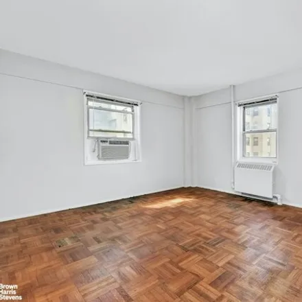 Image 5 - 4 Sedgwick Avenue, New York, NY 10468, USA - Apartment for sale