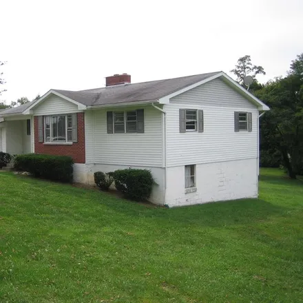 Buy this 4 bed house on 8001 Crestview Acres Drive in Rectorville, Mason County