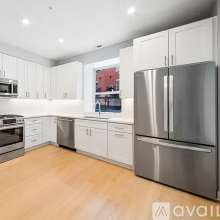 Rent this 3 bed apartment on 4637 N Ashland Ave