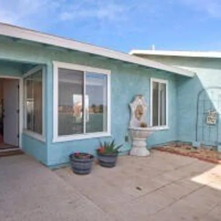 Image 6 - Hacienda Boulevard, California City, CA 93505, USA - House for sale