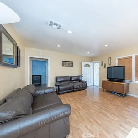 Image 7 - 2376 West Channing Street, West Covina, CA 91790, USA - House for sale
