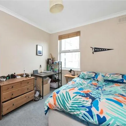 Image 6 - 45 Lyndhurst Grove, Denmark Hill, London, SE15 5AN, United Kingdom - Townhouse for sale