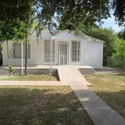 Buy this studio house on 1901 Date Palm Avenue in Casa Bonita Colonia, McAllen