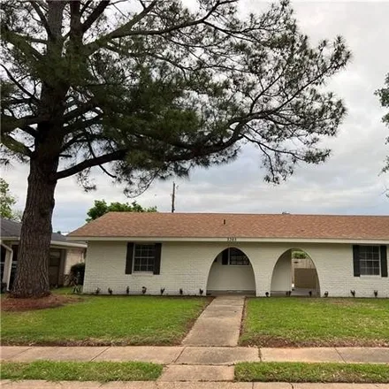 Buy this 3 bed house on 3201 Coldstream Avenue in Alexandria, LA 71301