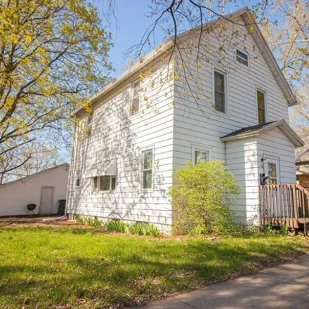 Buy this 4 bed house on 418 West Cook Street in Portage, WI 53901
