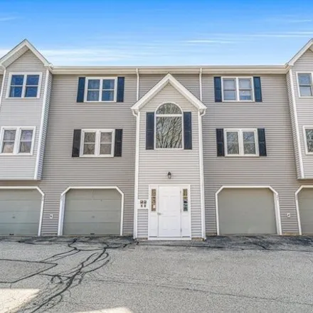 Image 2 - 124 Tennis Plaza Rd Unit 21, Dracut, Massachusetts, 01826 - Condo for sale