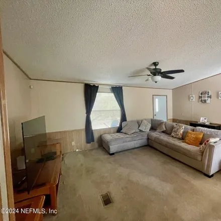 Buy this 3 bed house on 109 Pamela Street in Putnam County, FL 32148