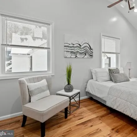 Image 7 - 2221 Shepherd Street Northeast, Washington, DC 20018, USA - House for sale