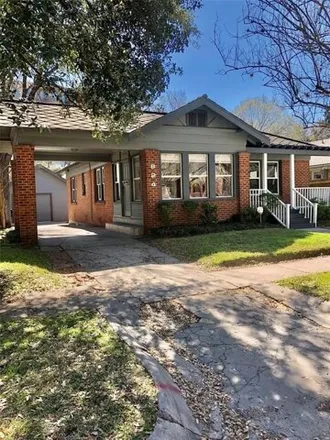 Rent this 2 bed house on 880 Sledge Street in Houston, TX 77009