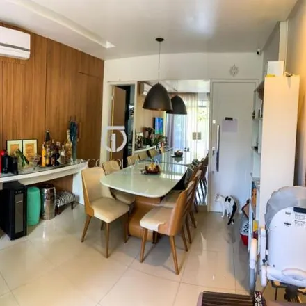 Buy this 2 bed apartment on Shopping Apipema Center in Rua Professor Sabino Silva 836, Ondina