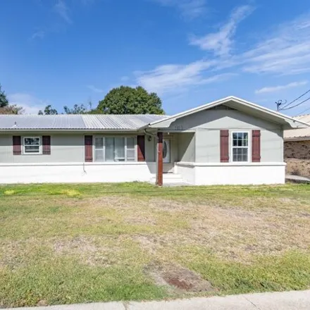 Buy this 3 bed house on 166 Evangeline Street in St. Martinville, LA 70582