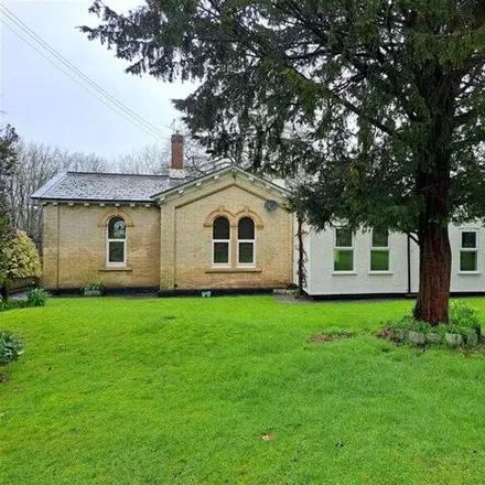 Rent this 3 bed house on Brockhurst Lane in Lichfield, B75 5SN