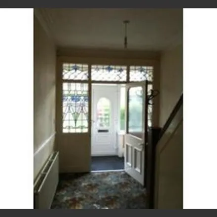 Image 2 - Fairmount, Oakfield Grove, Bradford, BD9 4PY, United Kingdom - Townhouse for rent