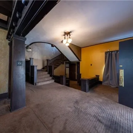 Image 3 - 2850 West 25th Street, Los Angeles, CA 90018, USA - Apartment for sale