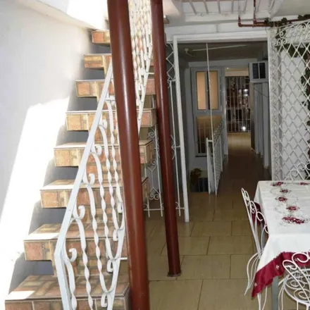 Image 1 - Cayo Hueso, HAVANA, CU - House for rent