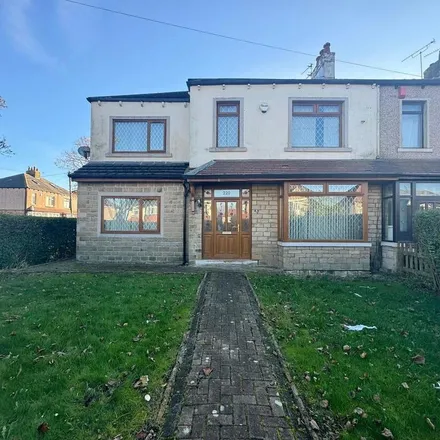 Rent this 4 bed house on Lindley Drive in Bradford, BD7 4JU