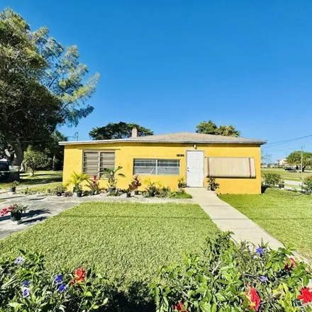 Image 2 - 280 Southwest 1st Avenue, Carver Heights, Deerfield Beach, FL 33441, USA - House for sale
