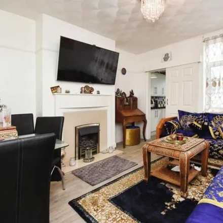 Image 2 - The Bell Northside, Rochford Road, Southend-on-Sea, SS2 6SP, United Kingdom - Apartment for sale