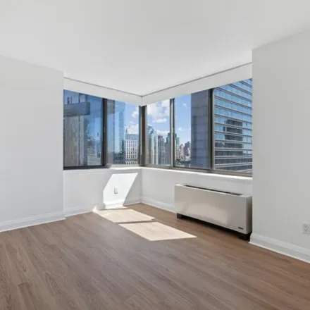Image 2 - Avenue D, New York, NY 10009, USA - Apartment for rent