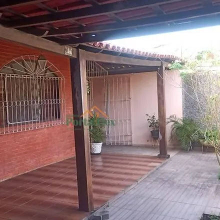 Buy this 4 bed house on Rua Morro do Contorno in Mata da Serra, Serra - ES
